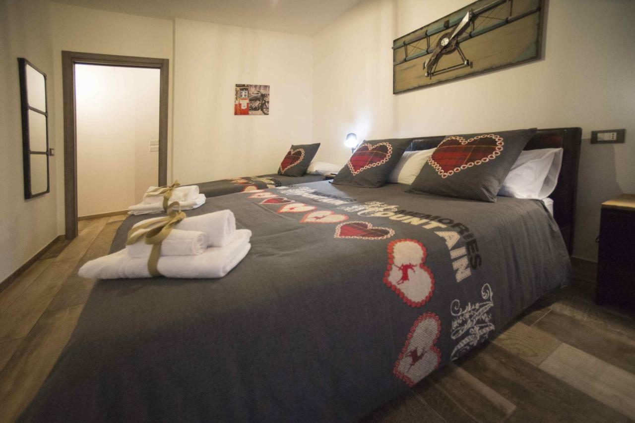 Cristiano Hotel Cosenza Bagian luar foto