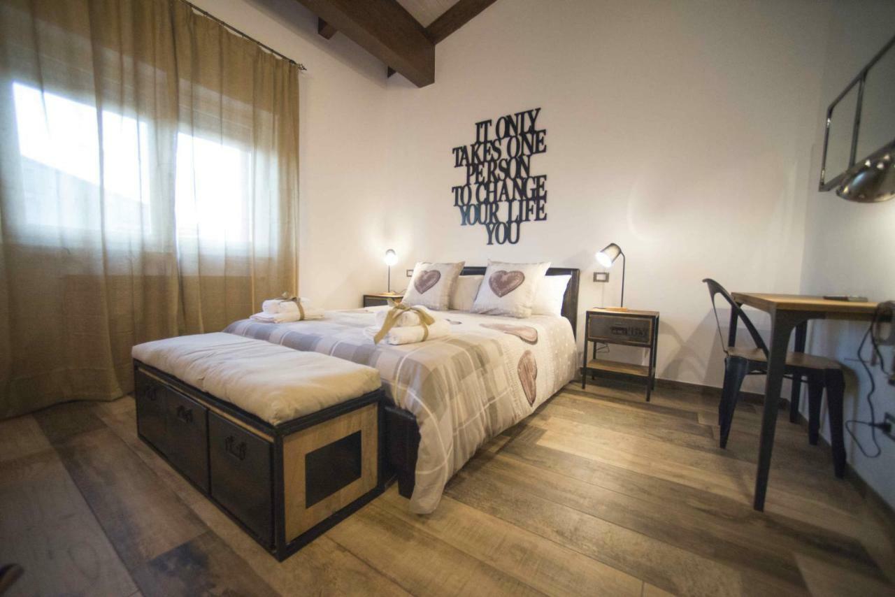 Cristiano Hotel Cosenza Bagian luar foto